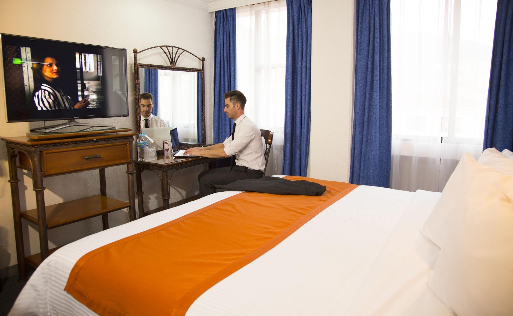 Hotel Ciros Pachuca Buitenkant foto